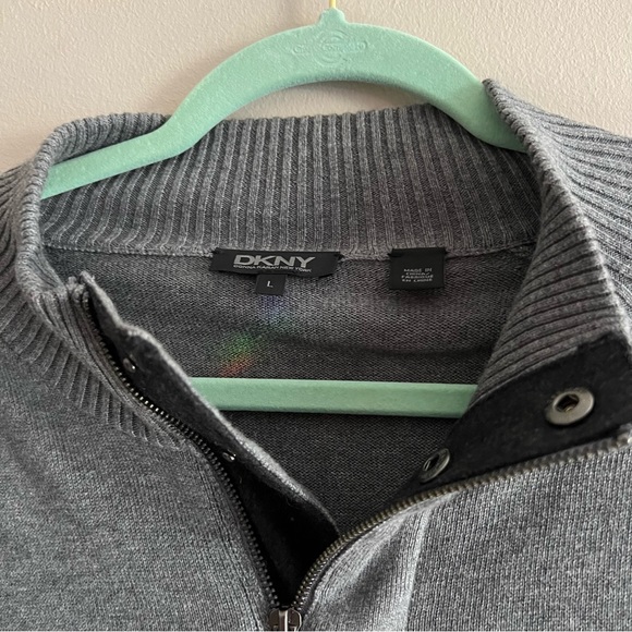 DKNY Men’s Quarter Zip Grey Sweater Size L - Picture 2 of 9
